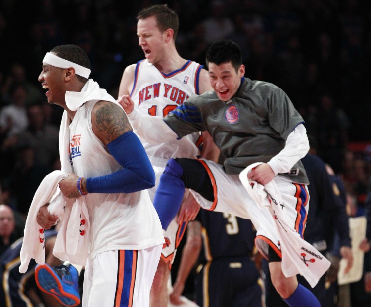 世界赛赛程-林书豪NBA征战九载：480场常规赛贡献场均11.6分4.3助攻2.8篮板