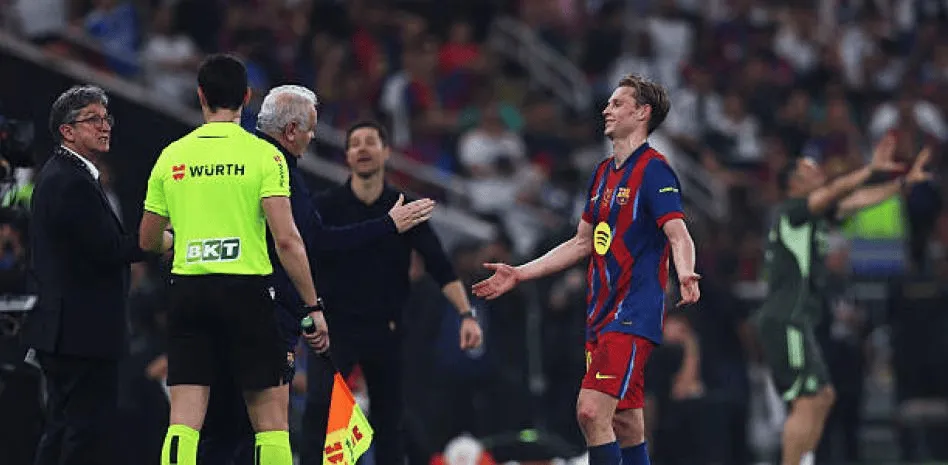 世界赛英雄联盟-官方：巴萨中场德容因红牌停赛一场+罚款，本周的国王杯执行